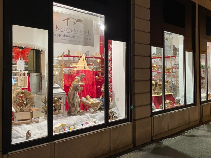 Reiche Auswahl an Weihnachtskrippen