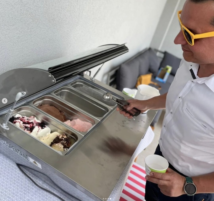 Mobile Eistheke für Ihre Feier